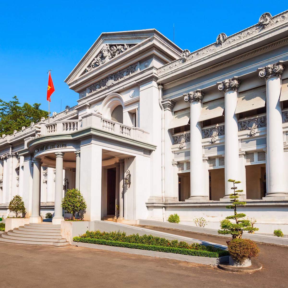 ho chi minh museum what to do in vietnam